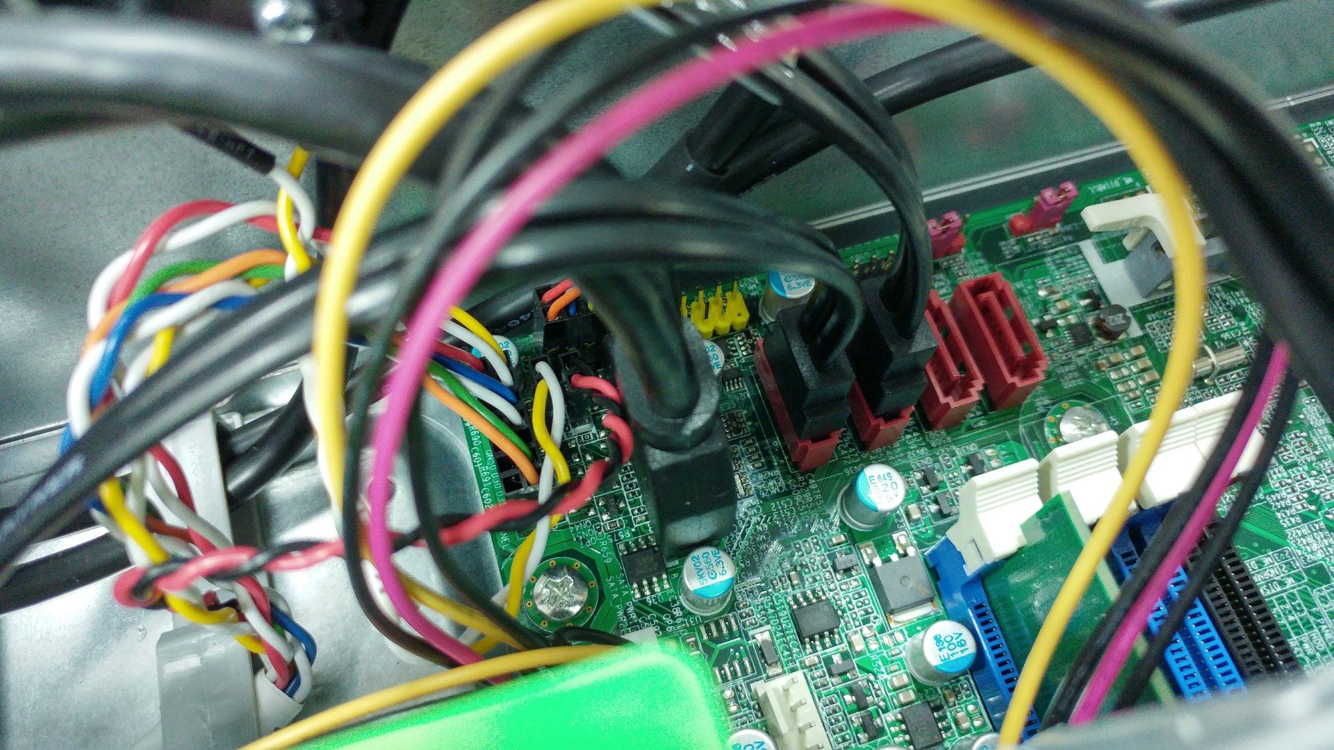 Acer Veriton VX4630G SATA介面跟USB前置面板pin腳