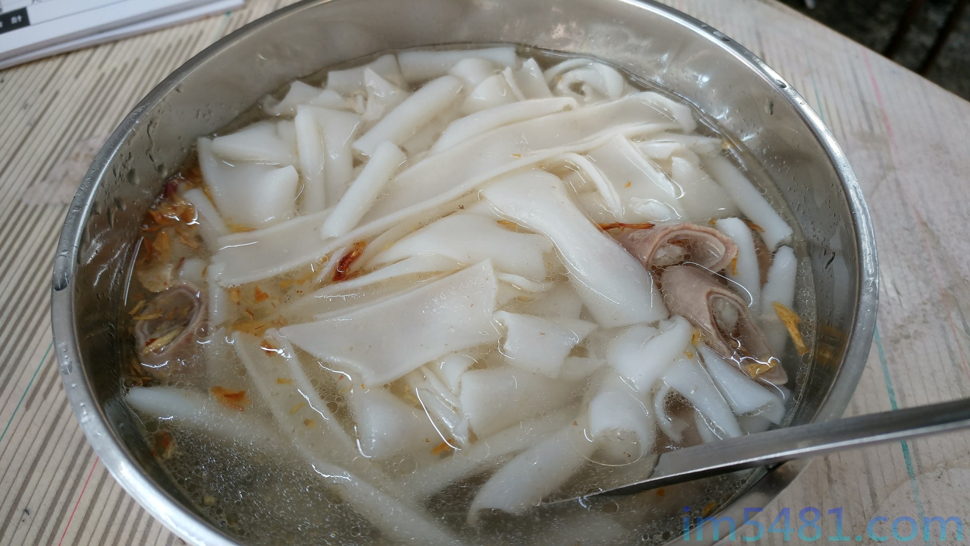 基隆巷頭粿仔湯