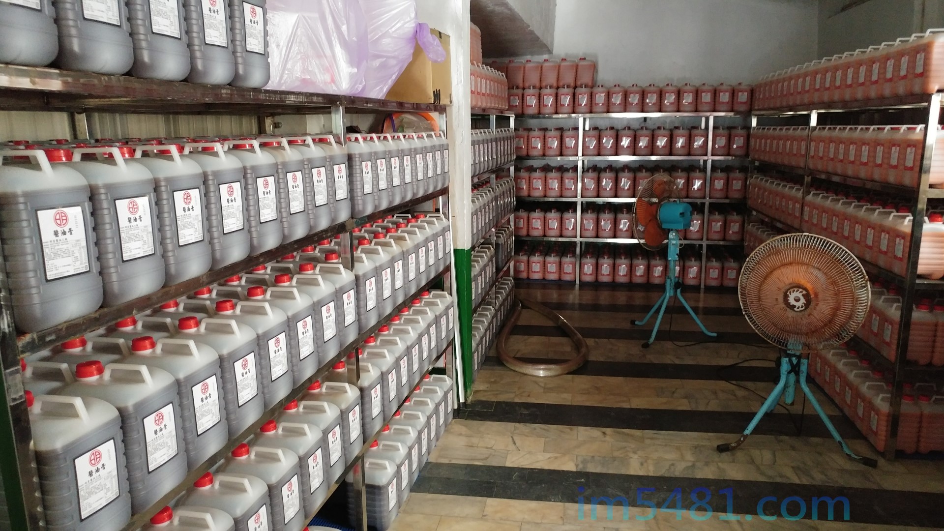 明星醬油膏跟甜辣醬-01