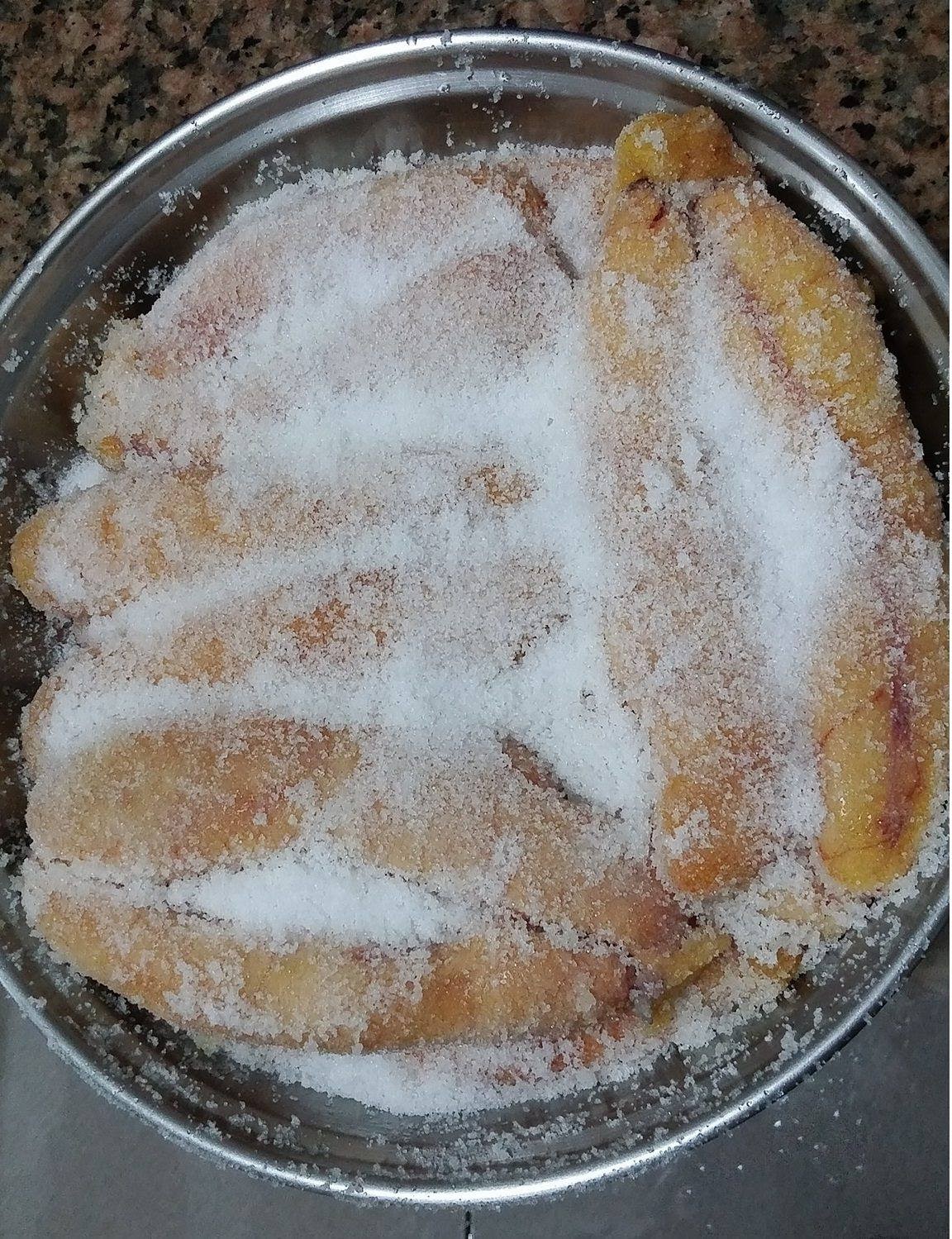 家兄第一次自行鹽漬烏魚子