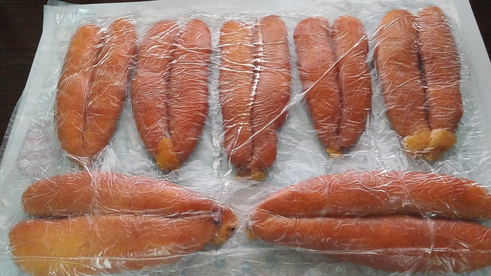 家兄用特殊設備吸掉養殖烏魚子的雜味