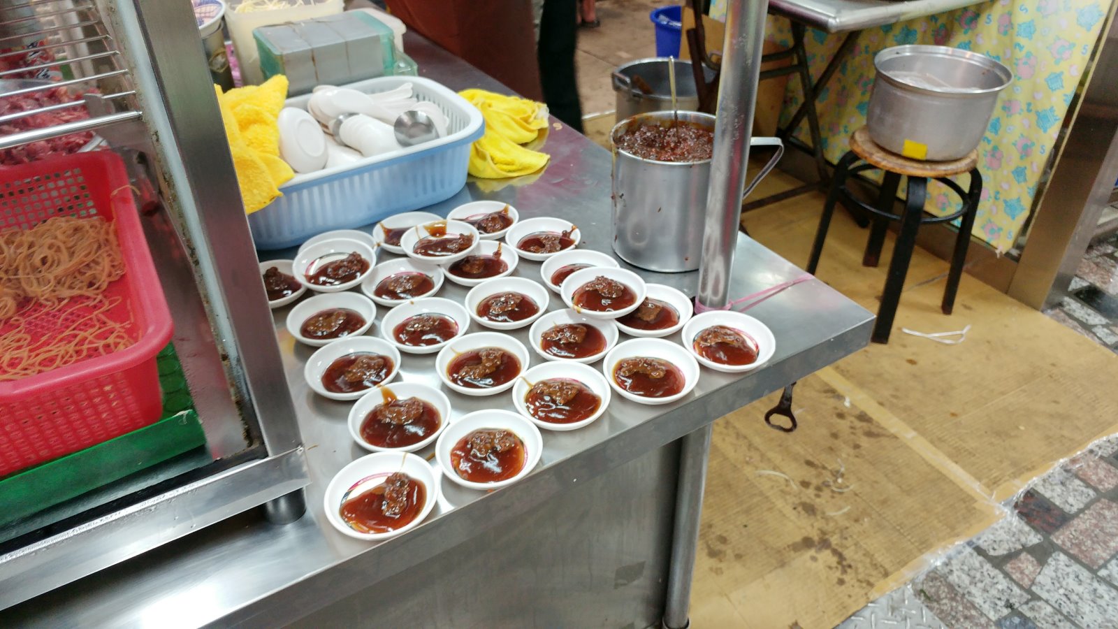 剛山羊肉爐的沾醬