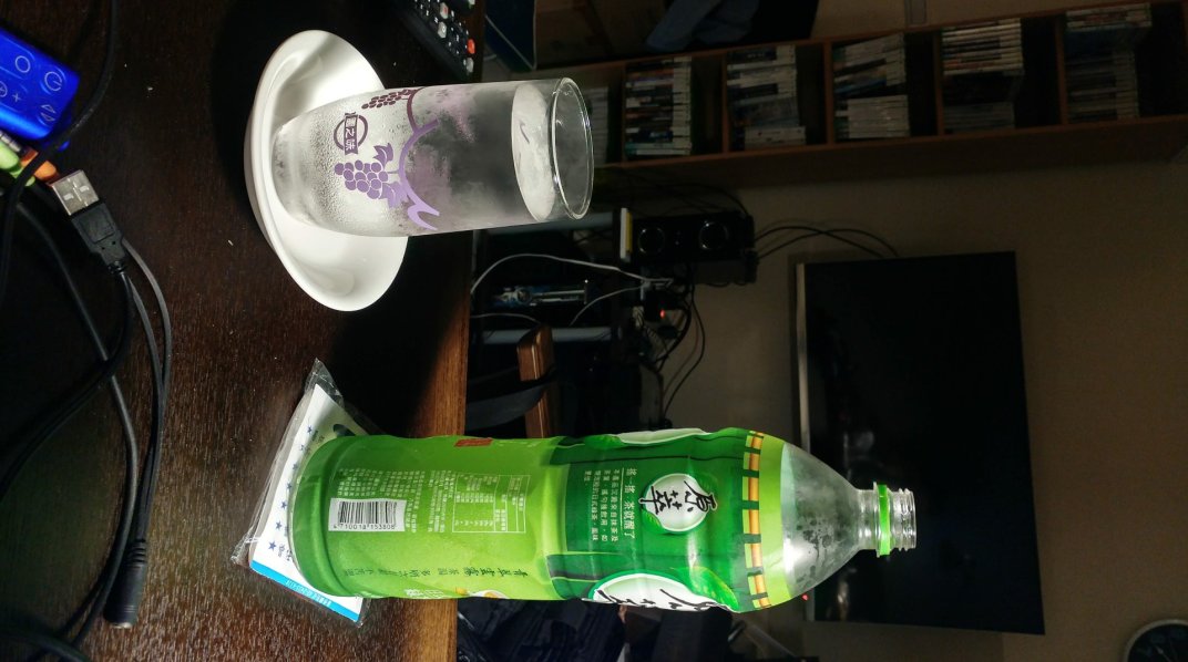 秋冬時期睡前一杯水