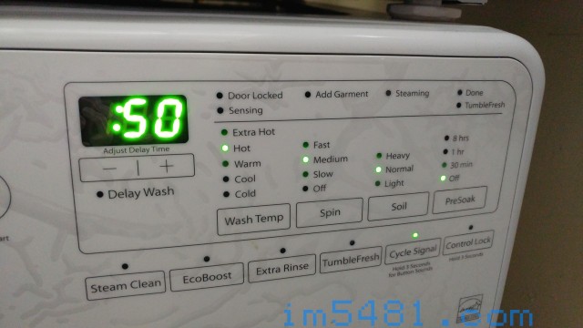 WFW85HEFW 洗衣機設定，熱水(其實是溫水)，轉速中，骯髒度普通，沒有預洗。