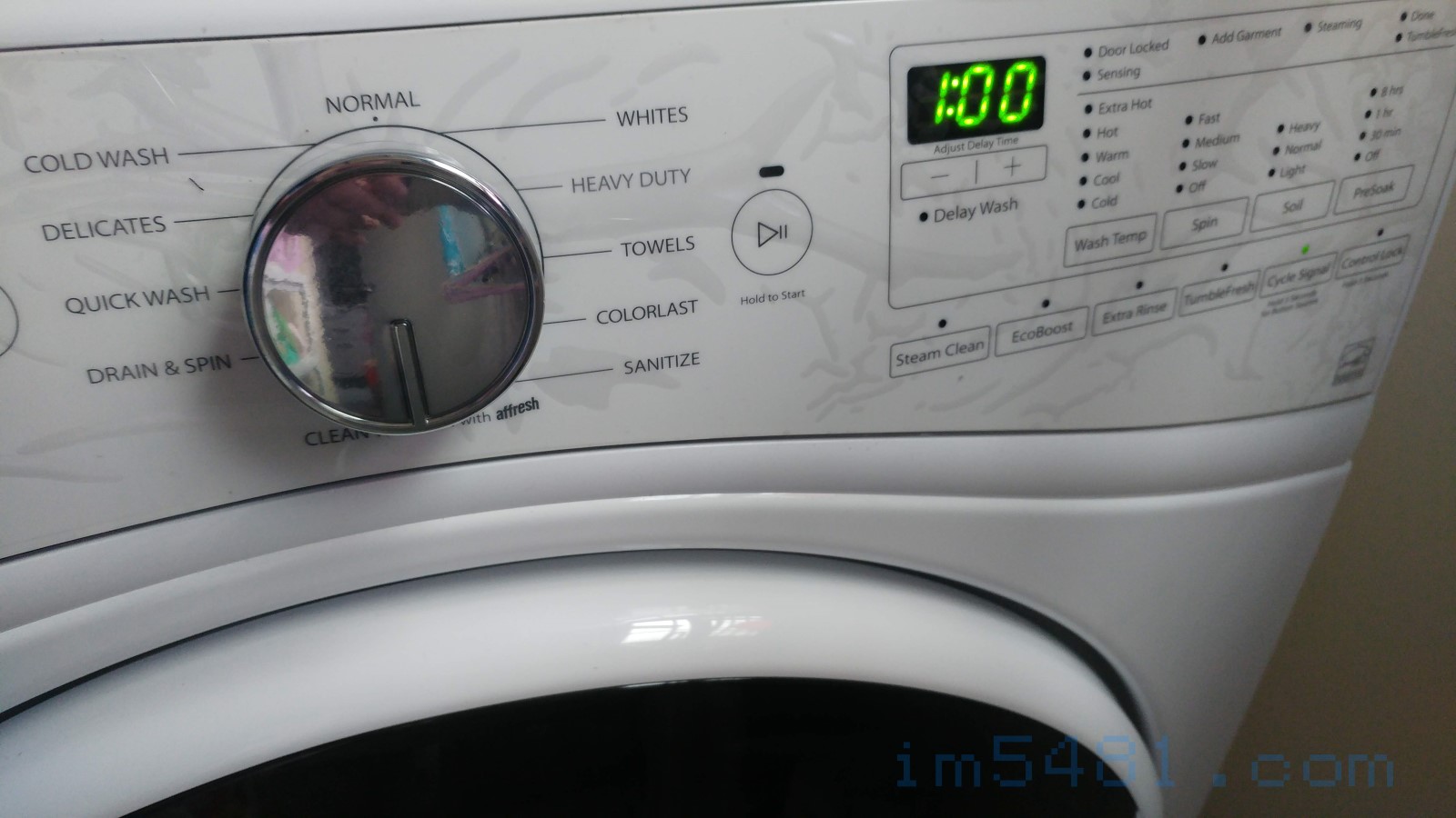 惠而浦WFW85HEFW滾筒式洗衣機 的槽洗淨模式--需要1:00 的工作時間