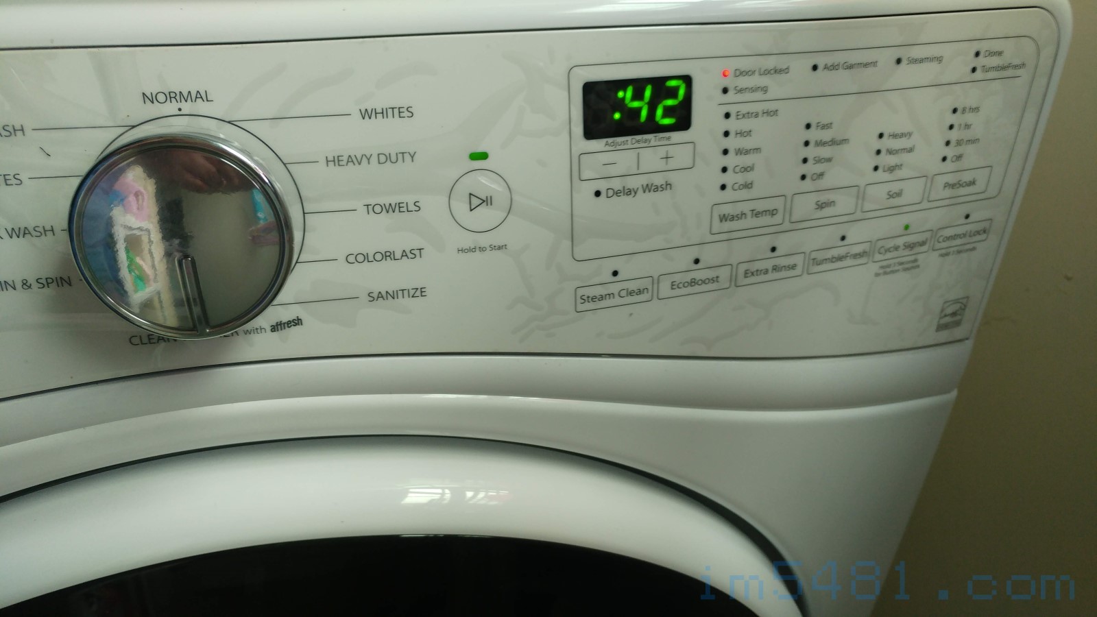 槽洗淨模式-42分鐘。這時洗衣機的內筒會開始旋轉清洗