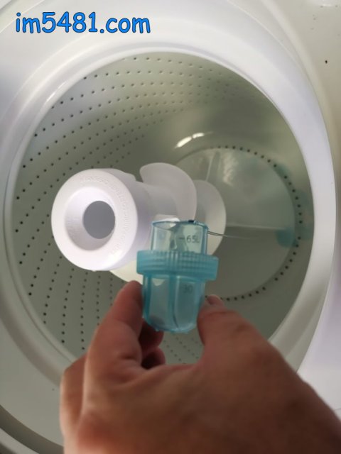 高濃縮洗衣精用於無洗劑槽的洗衣機一定要優先倒入洗衣精