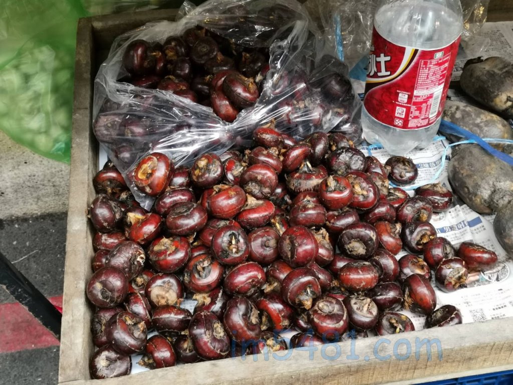 台北東門市場的馬蹄(荸薺)