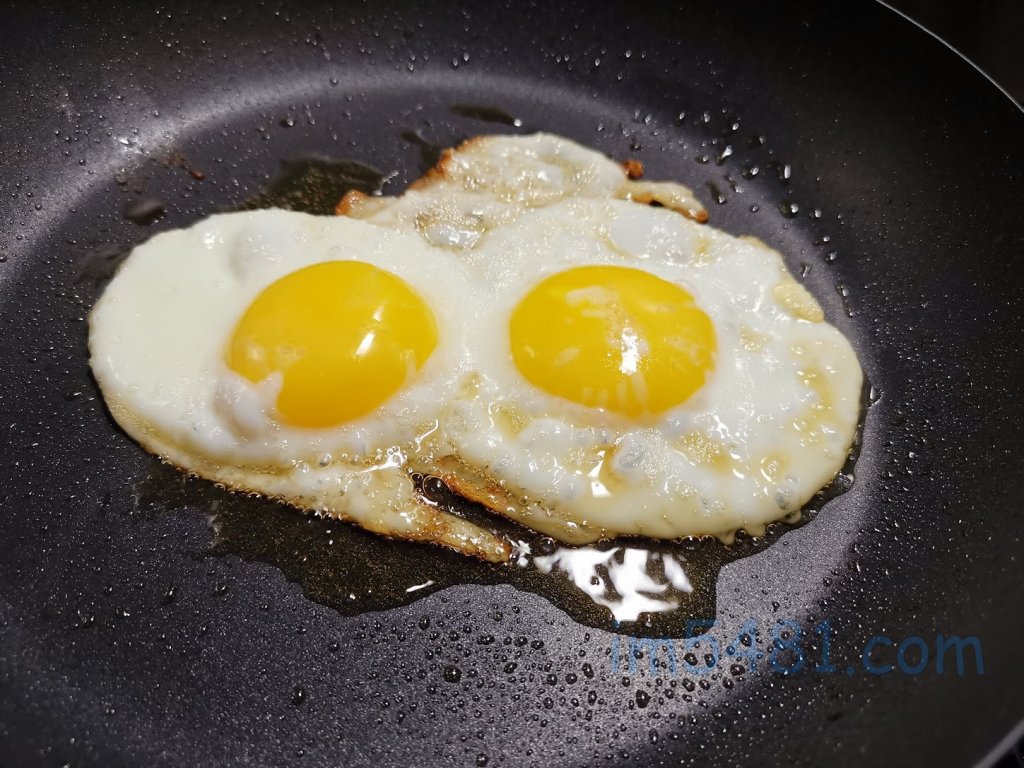 用胡麻油煎蛋