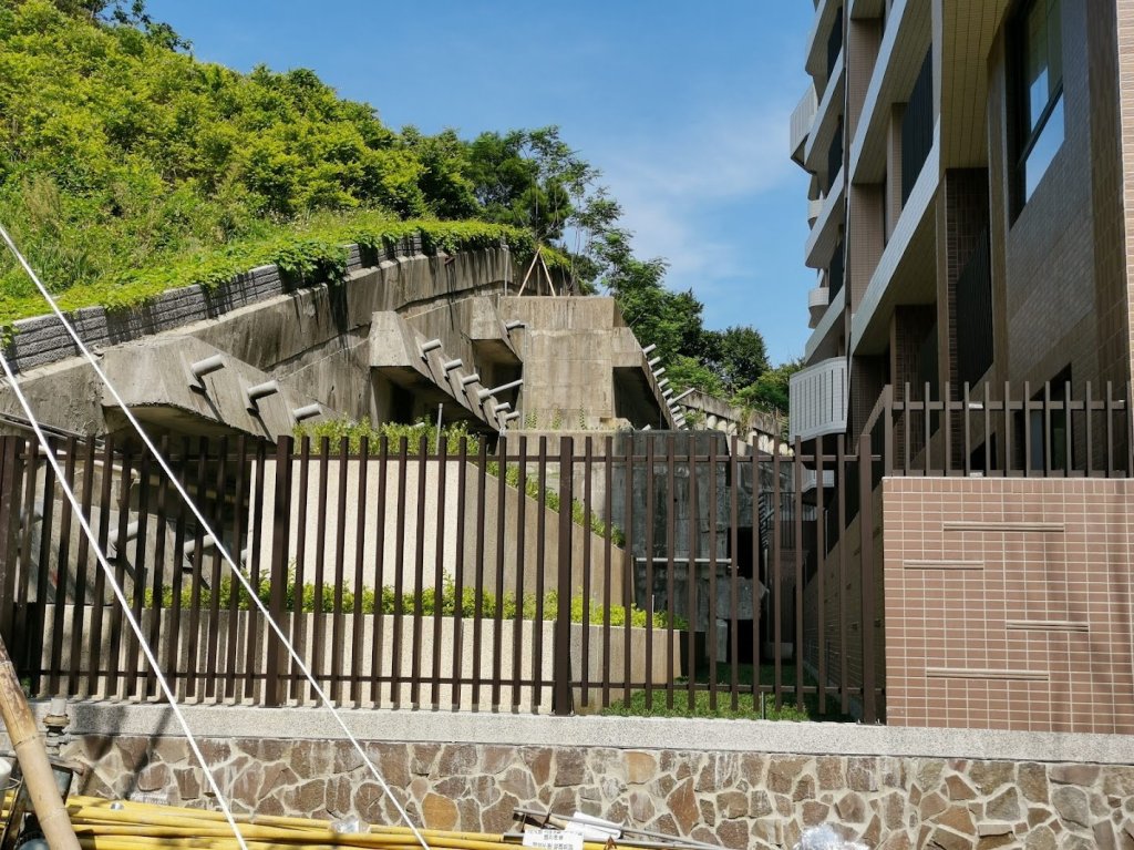 基隆市新豐街地錨與社區住宅的距離